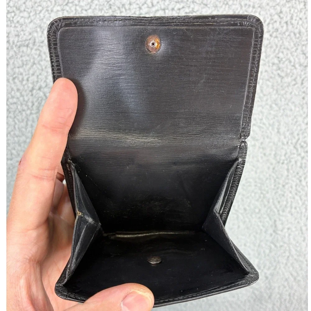 Louis Vuitton Epi Leather Compact Wallet Black Bifold Vintage Authentic Luxury